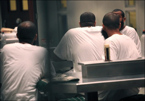 محاكمة طفل على انه مجرم حرب تقلق اليونيسيف! صورة رقم 5 محاكمة طفل على انه مجرم حرب تقلق اليونيسيف! صورة رقم 5