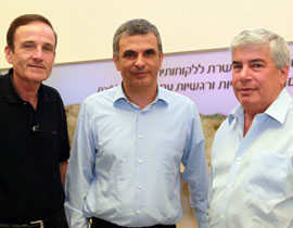 سلكوم تستضيف وزير الاتصالات ضمن زيارة عمل رسمية صورة رقم 1