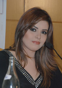 اماني السويسي: 