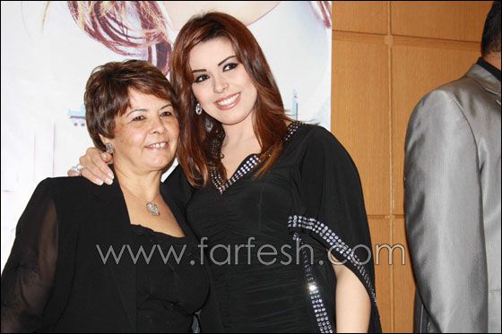 اماني السويسي: 