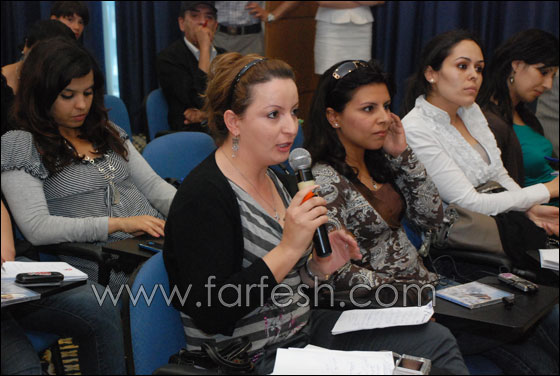 اماني السويسي: 