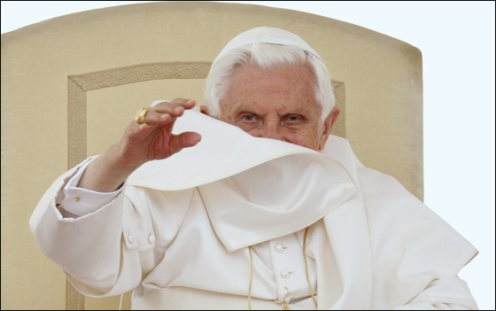 البابا: العنف تجاه اسطول الحرية سيؤدي للمزيد من العنف!  صورة رقم 7