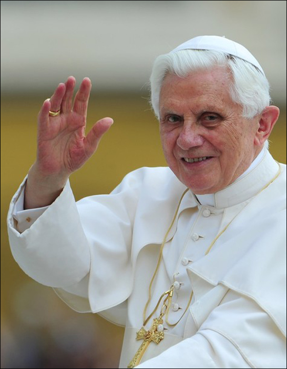 البابا: العنف تجاه اسطول الحرية سيؤدي للمزيد من العنف!  صورة رقم 5