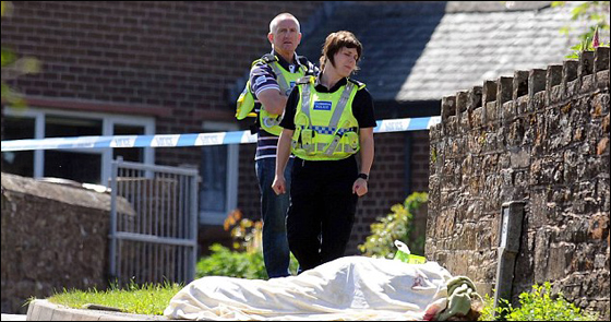 بريطاني يقتل 5 اشخاص عشوائيا وينتحر!  صورة رقم 2