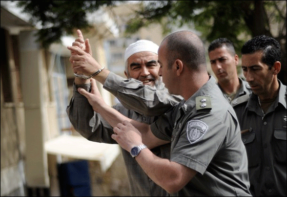 الشيخان صلاح وأبو دعابس يدعوان لتوحيد الإسلاميتين  صورة رقم 7