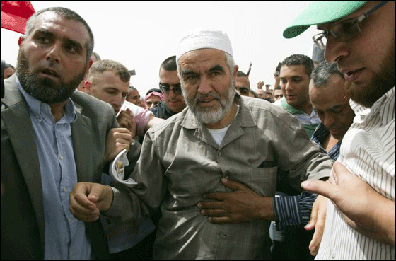 الشيخان صلاح وأبو دعابس يدعوان لتوحيد الإسلاميتين  صورة رقم 4