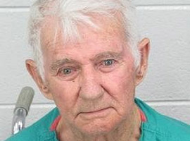 إتهام رجل في التسعينات بقتل زوجته بالفأس!!  صورة رقم 1