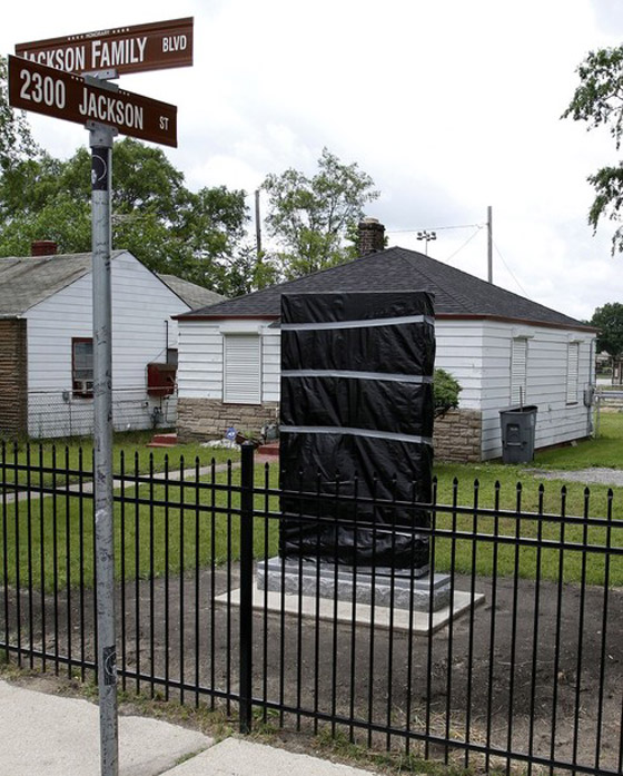 متحف يؤرخ حياة مايكل جاكسون بتكلفة 300 مليون دولار صورة رقم 7 متحف يؤرخ حياة مايكل جاكسون بتكلفة 300 مليون دولار صورة رقم 7