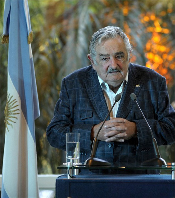 سيارة فولكسفاجن بيتل (1987).. هي ممتلكات رئيس اوروجواي!! صورة رقم 12