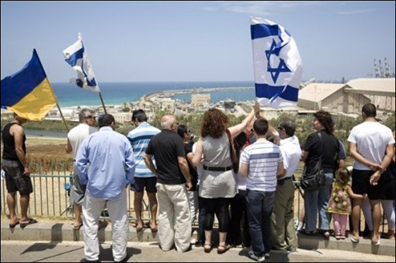 إسرائيل تصف عملية سيطرتها على ريتشيل كوري بالهادئة!!     صورة رقم 14