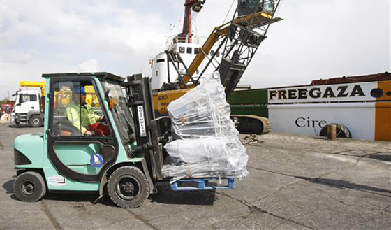 اسرائيل تعترض سفينة اسرائيل تعترض سفينة