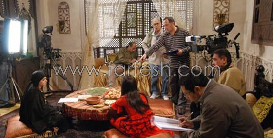 صابرين تروّج للفساد بارتدائها الباروكة في 