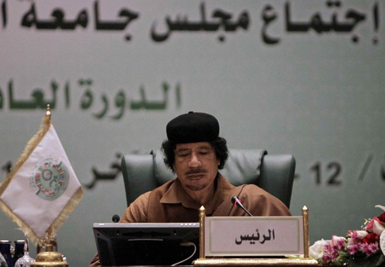 القذافي: على تركيا الإنضمام الى أوروبا لتصبح قارة الإسلام!!  صورة رقم 4