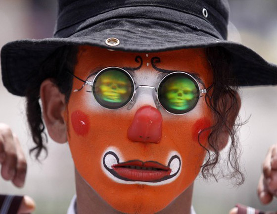 المهرجون يدافعون عن سمعتهم بتظاهرة في شوارع سلفادور  صورة رقم 6