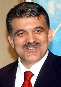 الرئيس التركي عبد الله جول ضد إغلاق موقع يوتيوب وغوغل  صورة رقم 1