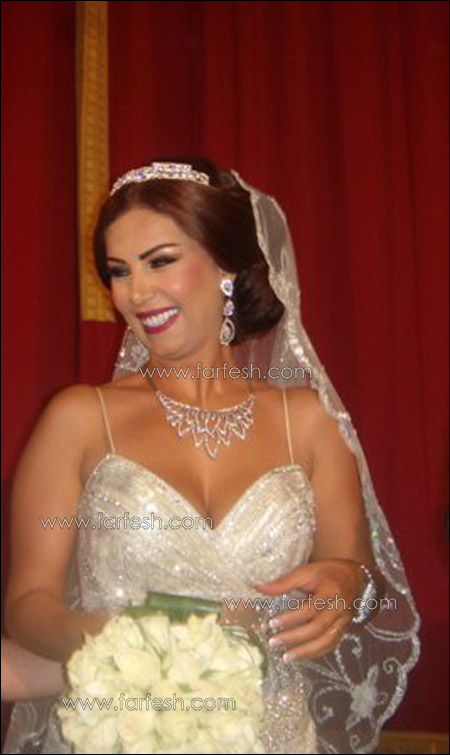 ألف مبروك.. هدى حداد بالفستان الأبيض  صورة رقم 2