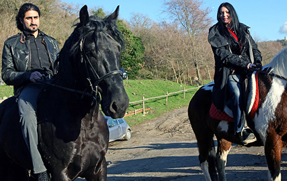 قريبا سيكون لأسامة بن لادن حفيد بريطاني!  صورة رقم 7