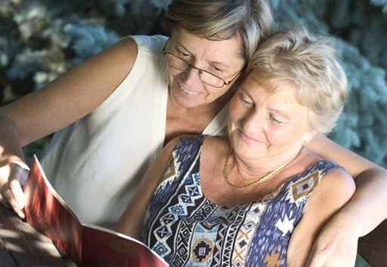 لقاء شقيقتان روسيتان بعد فراق دام 68 عاماً! صورة رقم 1