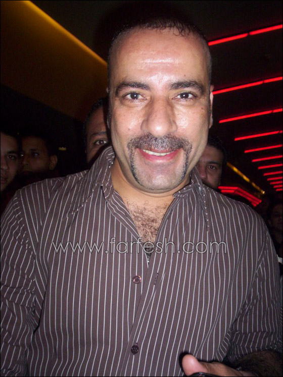 محمد سعد وسط جمهوره في أولى أيام عرض اللمبي 8 جيجا صورة رقم 1 محمد سعد وسط جمهوره في أولى أيام عرض اللمبي 8 جيجا صورة رقم 1