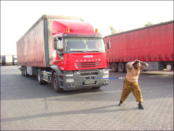 عائلة اماراتية تستعد لدخول موسوعة جينيس!  صورة رقم 3