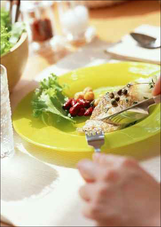 تايوان: لص يتناول طعامه على حساب غيره! صورة رقم 1 تايوان: لص يتناول طعامه على حساب غيره! صورة رقم 1