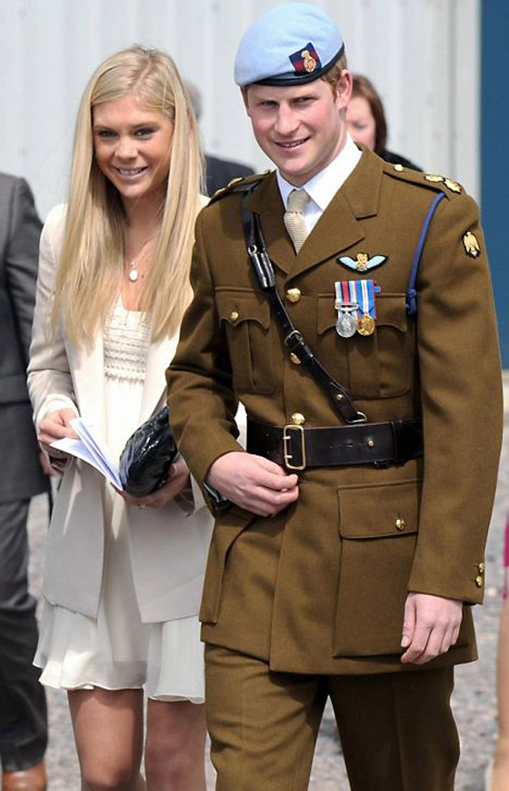 بعد علاقة دامت 6 سنوات.. الأمير هاري وصديقته ينفصلان! صورة رقم 3 بعد علاقة دامت 6 سنوات.. الأمير هاري وصديقته ينفصلان! صورة رقم 3