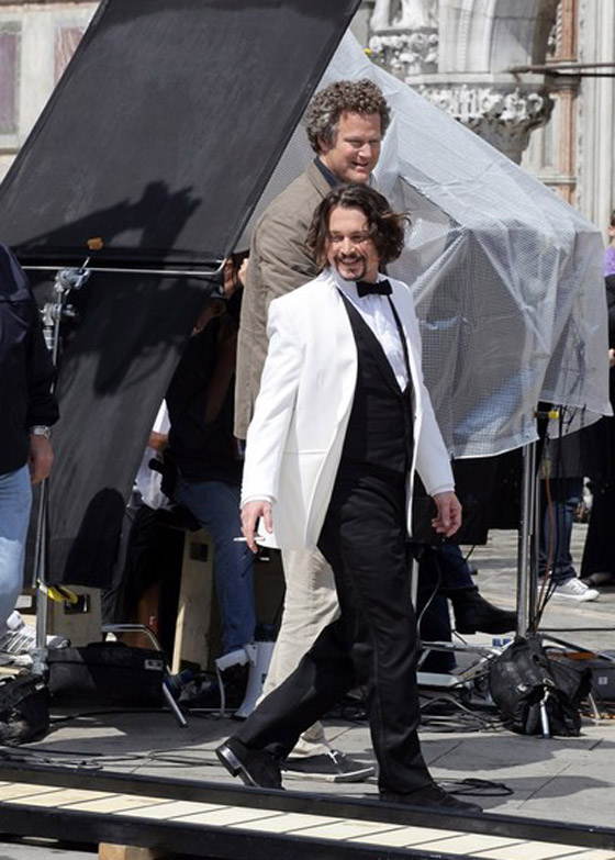 أكثر الرجال إثارة.. يبتكر طرق لمتابعة المونديال خلال فيلمه!!        صورة رقم 2