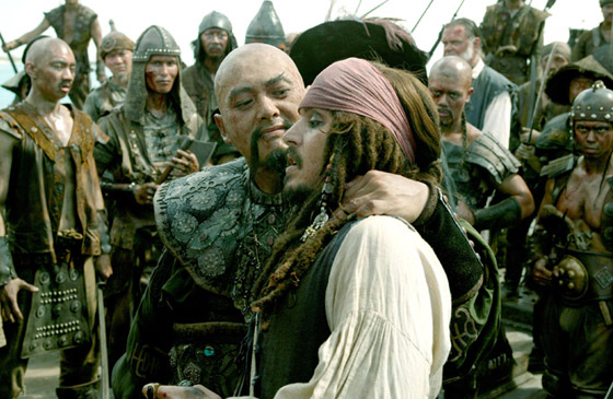 أكثر الرجال إثارة.. يبتكر طرق لمتابعة المونديال خلال فيلمه!!        صورة رقم 15