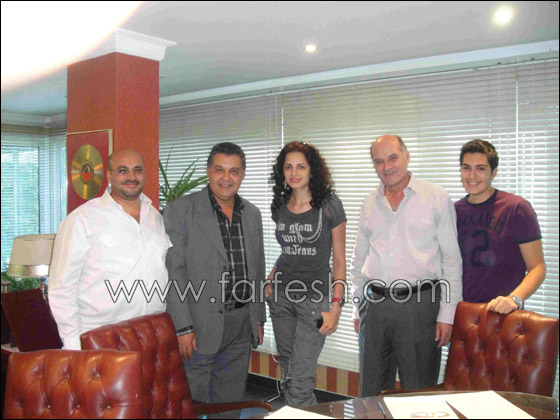 بالصور: مسلسلات اون لاين يكشف عودة أمال ماهر إلى محسن جابر  صورة رقم 4