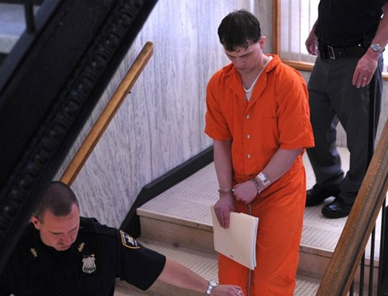 إغتصب ابنته الرضيعة وتركها في الغابة لتموت هناك!! صورة رقم 4 إغتصب ابنته الرضيعة وتركها في الغابة لتموت هناك!! صورة رقم 4