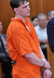 إغتصب ابنته الرضيعة وتركها في الغابة لتموت هناك!! صورة رقم 1 إغتصب ابنته الرضيعة وتركها في الغابة لتموت هناك!! صورة رقم 1