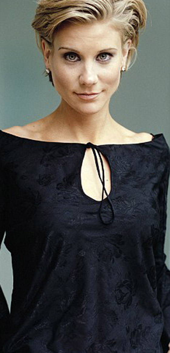 الصديقة السابقة للامير أندرو على علاقة مع شاب مسلم  صورة رقم 7