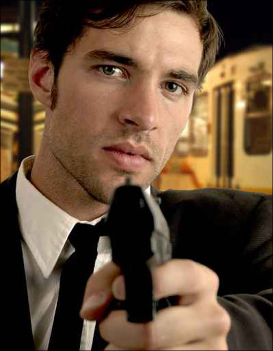 طالب اردني دخل قاعة الامتحانات وبحوزته مسدس صورة رقم 1