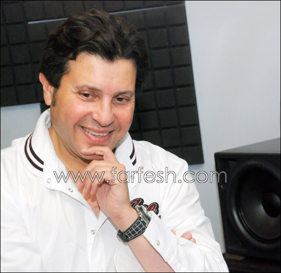 بالصور.. حكايات الدنيا آخر تسجيلات هاني شاكر!! صورة رقم 17 بالصور.. حكايات الدنيا آخر تسجيلات هاني شاكر!! صورة رقم 17