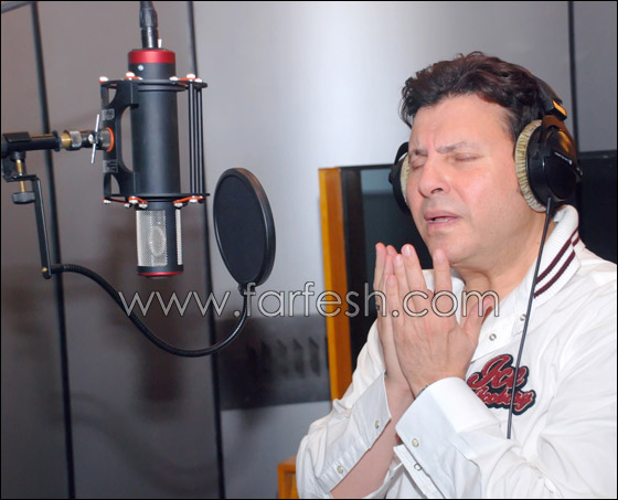 بالصور.. حكايات الدنيا آخر تسجيلات هاني شاكر!! صورة رقم 2 بالصور.. حكايات الدنيا آخر تسجيلات هاني شاكر!! صورة رقم 2