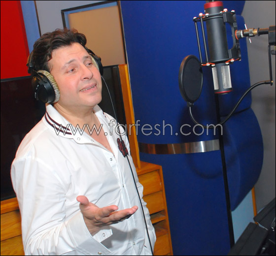 بالصور.. حكايات الدنيا آخر تسجيلات هاني شاكر!! صورة رقم 14 بالصور.. حكايات الدنيا آخر تسجيلات هاني شاكر!! صورة رقم 14