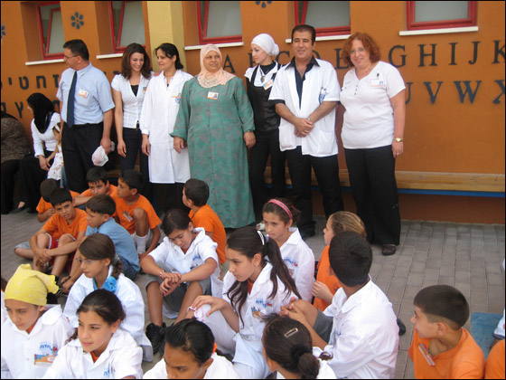 اختتام مشروع الأطباء الصغار في ابتدائية المتنبي في سخنين صورة رقم 1