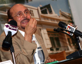 الفنان محمد صبحي يعرض خطته للنهوض بالمسرح!! صورة رقم 1 الفنان محمد صبحي يعرض خطته للنهوض بالمسرح!! صورة رقم 1