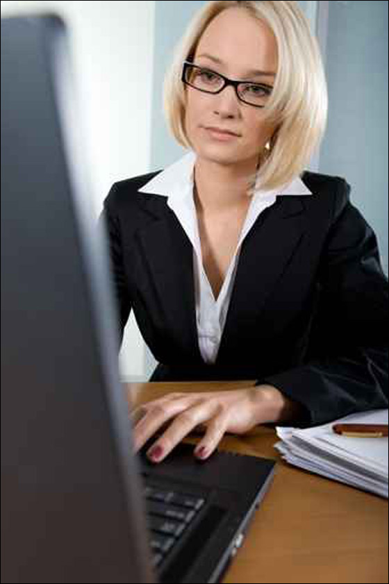 النساء العاملات يشعرن بالذنب تجاه عائلتهن!! صورة رقم 1