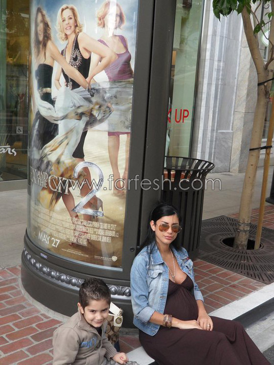 من لوس انجلوس تمار افاكيان تهدي مسلسلات اون لاين صور حملها صورة رقم 10 من لوس انجلوس تمار افاكيان تهدي مسلسلات اون لاين صور حملها صورة رقم 10