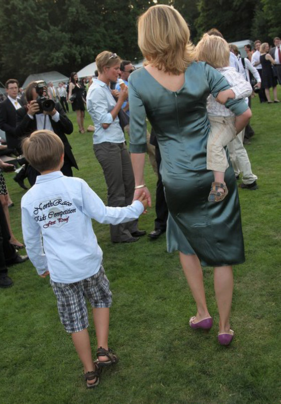 سيدة ألمانيا الأولى تدهش العالم بسحرها الخاص صورة رقم 10 سيدة ألمانيا الأولى تدهش العالم بسحرها الخاص صورة رقم 10