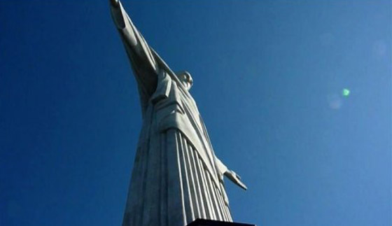 المسيح الفادي يبسط ذراعيه في ريو دي جانيرو من جديد!!  صورة رقم 1