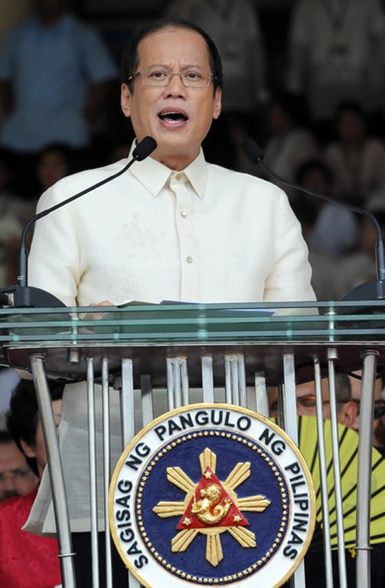 حركة السير تؤخر رئيس الفليبين عن خطابه!! صورة رقم 5 حركة السير تؤخر رئيس الفليبين عن خطابه!! صورة رقم 5