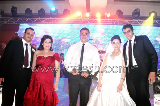 بالصور. .عمرو دياب في حفل زفاف مها وعمرو  صورة رقم 2