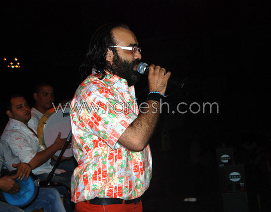 أبو الليف في مارينا بملابس غريبة!!        صورة رقم 4