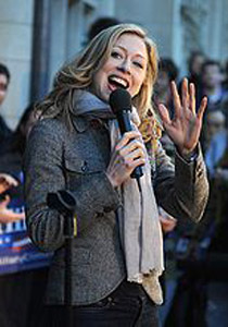 ام العروس هيلاري كلينتون تستعد لزفاف ابنتها الوحيدة! صورة رقم 1 ام العروس هيلاري كلينتون تستعد لزفاف ابنتها الوحيدة! صورة رقم 1