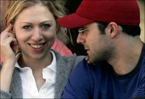 ام العروس هيلاري كلينتون تستعد لزفاف ابنتها الوحيدة! صورة رقم 11 ام العروس هيلاري كلينتون تستعد لزفاف ابنتها الوحيدة! صورة رقم 11