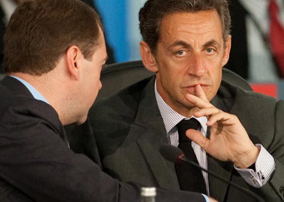 كلير تتهم ساركوزي بفضيحة تمويل غير مشروع صورة رقم 8 كلير تتهم ساركوزي بفضيحة تمويل غير مشروع صورة رقم 8