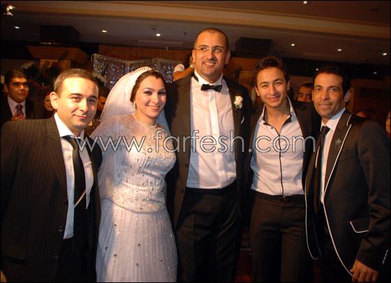 تتويج أميرة عروسا.. على رقصات أمينة وطبل الصغير!   صورة رقم 1