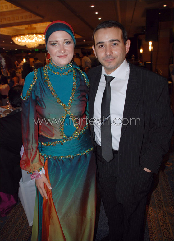 تتويج أميرة عروسا.. على رقصات أمينة وطبل الصغير!   صورة رقم 4